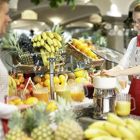 Landzeit Motor-hotel 2*